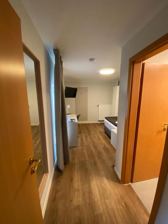 Zur Waldlust Hotel Frankfurt am Main Kültér fotó